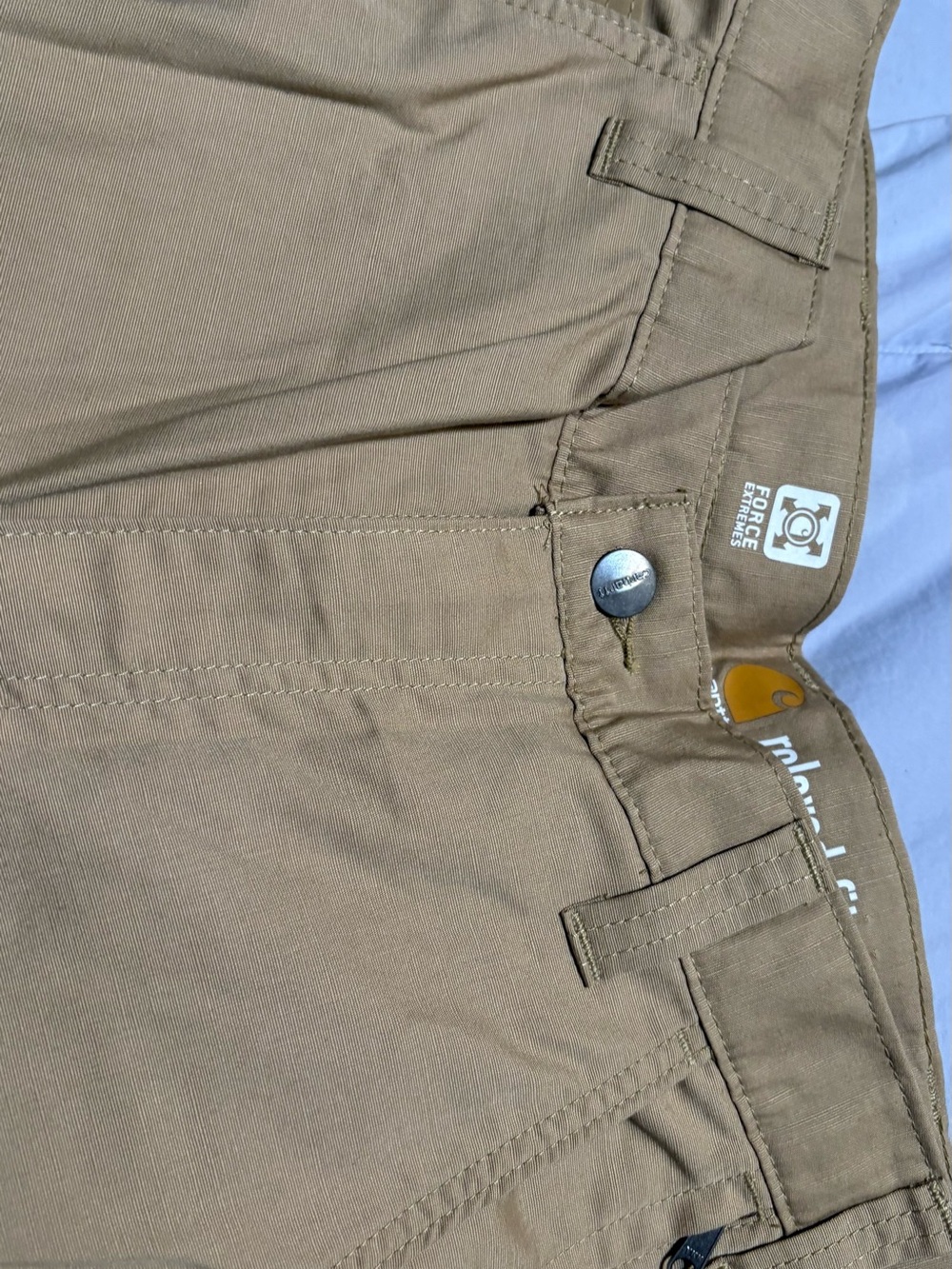 Carhartt Men’s Khaki Cargo Shorts - Picture 2 of 5